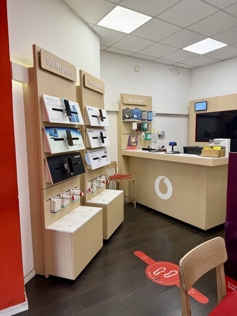 Il Vodafone Store di Ladispoli